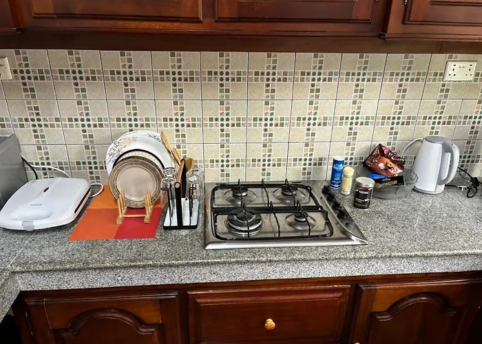 Royal View Apartment